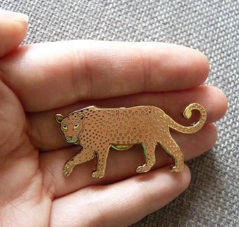 Leopard Pin Brooch - Kate Garey